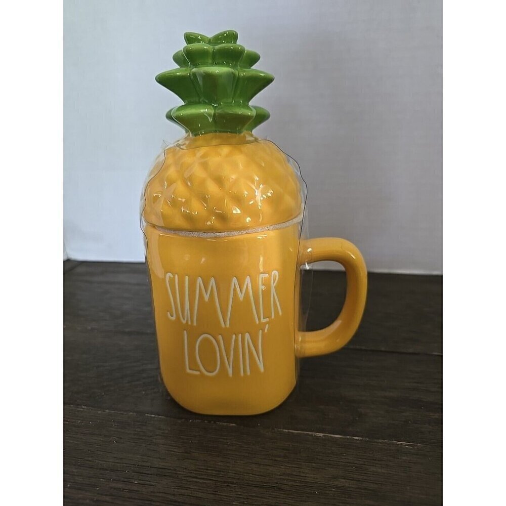 NWT Rae Dunn Artisan Summer Lovin Yellow Pineapple Topper Coffee Mug Magenta